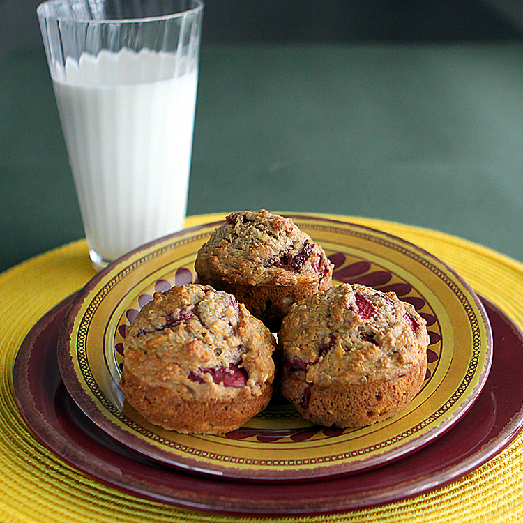 Banana Berry Muffins