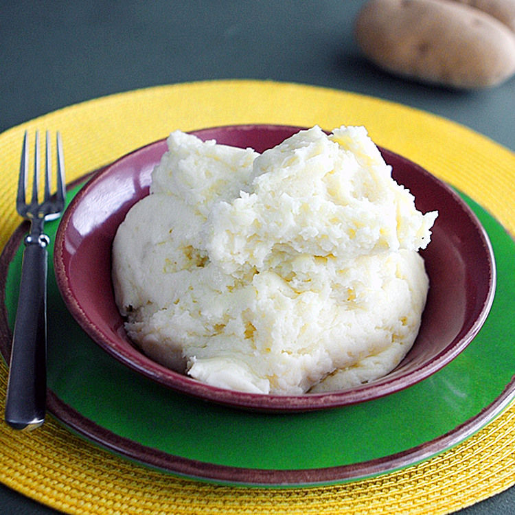Mashed Taters in a bowl