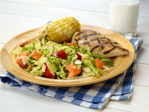 Bell Pepper and Apple Coleslaw
